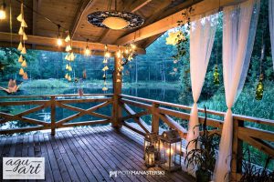 zewnętrzne dekoracje weselne