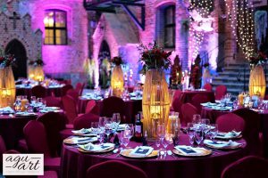 Miłość czerwienią malowana. Czyli kolor przewodni na naszym ślubie i weselu.