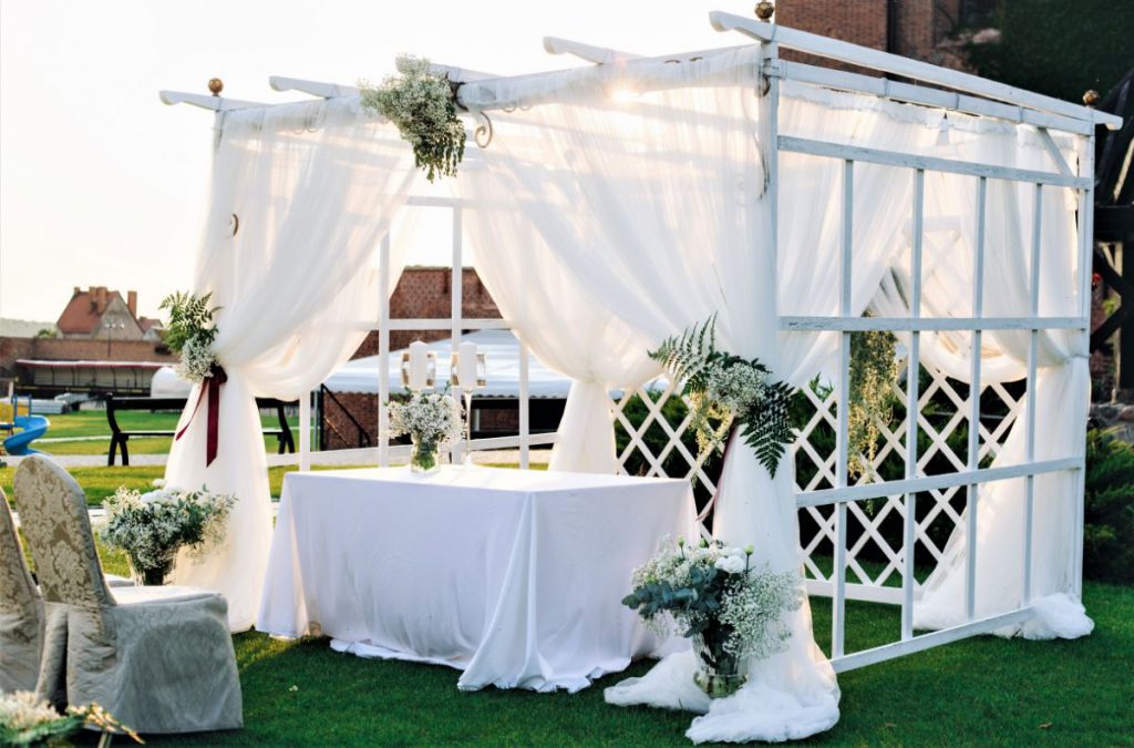 Slub w plenerze, Gdynia, Gdańsk, dekoracje ślubne