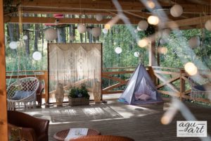 dekoracja patio w Lesnej Karczmie Faltomu