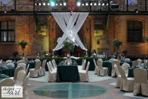 Dekoracja ślubna- Tajemniczy ogród na Zamku Gniew