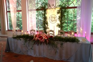 Dekoracja Ślubna stołu