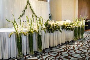 Dekoracja ślubna- Leśna elegancja w Sheratonie