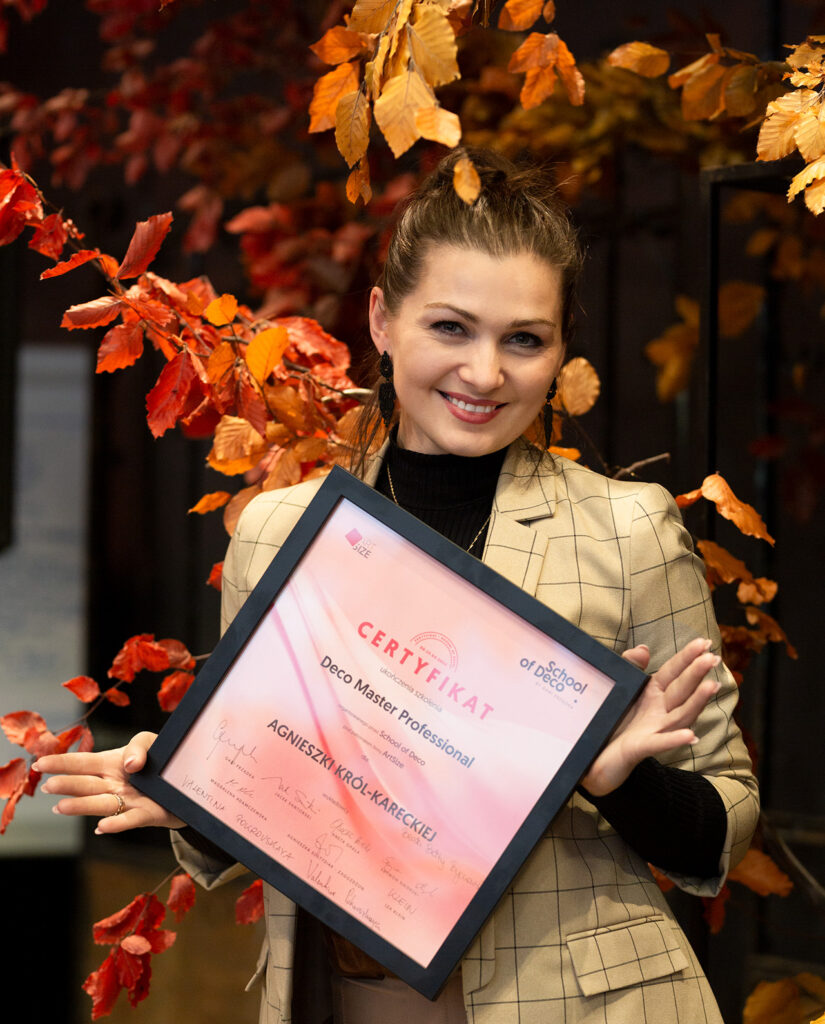 Certyfikat ukończenia szkolenia Deco Master Profesionale 2022